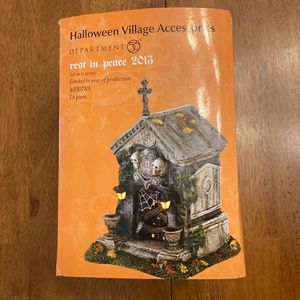 Department 56 Rest In Peace 2013